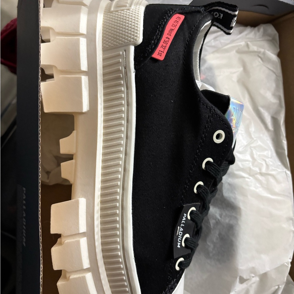 Black and White Chunky Sneakers
